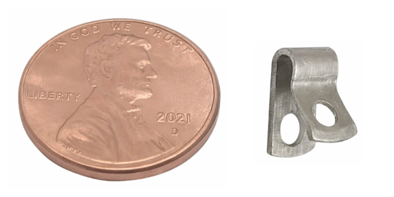 American Fence Clips - MEDIUM (10-14 Gauge) - Welded Woven Mesh Wire - Install Clamp